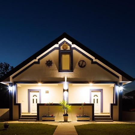 Vila Peristeron ゴルバッツ エクステリア 写真